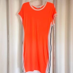 Fashion  Nova 1X neon orange and white black zip sides short sleeve